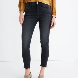 Madewell High Rise Crop Skinny Jeans in Hartland Wash (Black), new without tags.